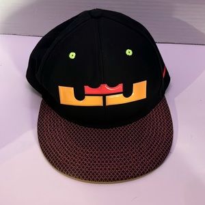 Nike True Lebron James King Crown Flat Brim Hat Cap Multicolor Snapback One Size